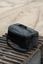 Lade das Bild in den Galerie-Viewer, KOBELCO BfP Coolbag